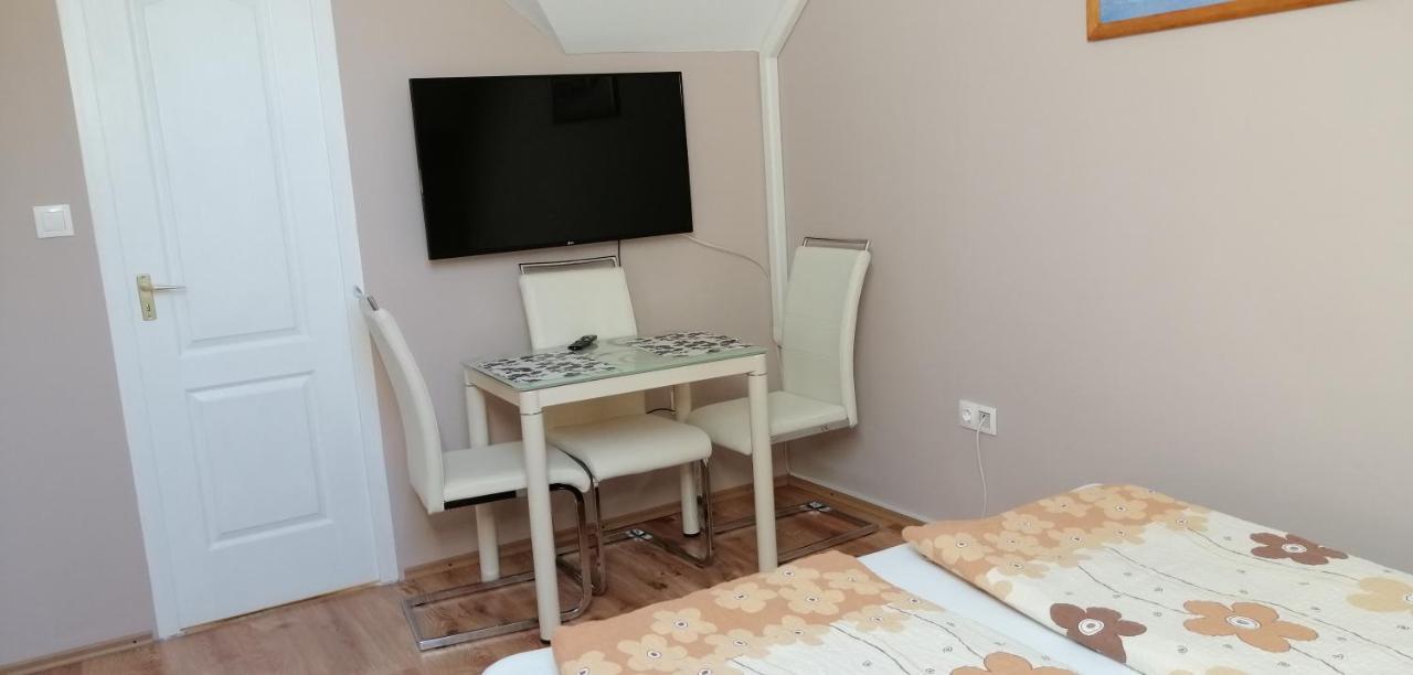 Apollo Vendégház Edelény Extérieur photo