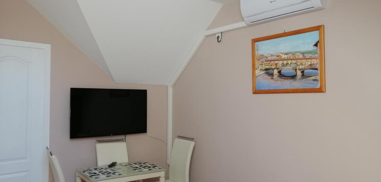 Apollo Vendégház Edelény Extérieur photo
